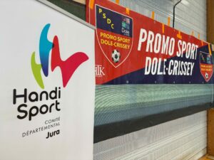 Lire la suite à propos de l’article FOOT FAUTEUIL ELECTRIQUE
